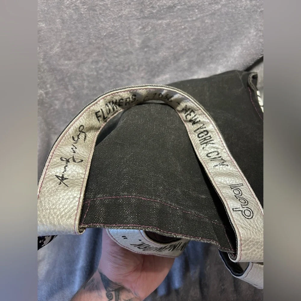 Andy Warhol x NY Visual Arts Floral Felt Tote w/ Banana Wallet - Picture 12 of 12